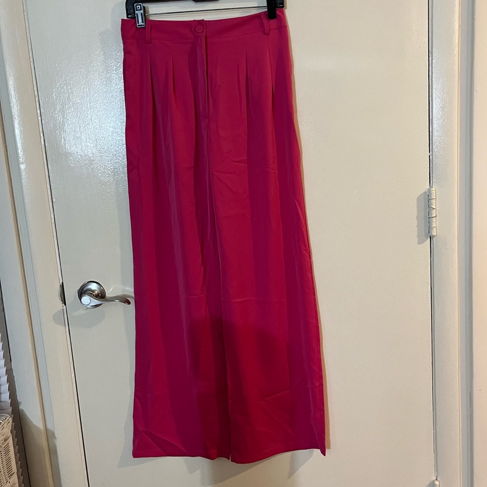 Loose pink work pants